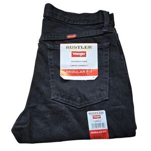 New Rustler by Wrangler Men's Regular Fit Straight-Leg Jeans 32x30